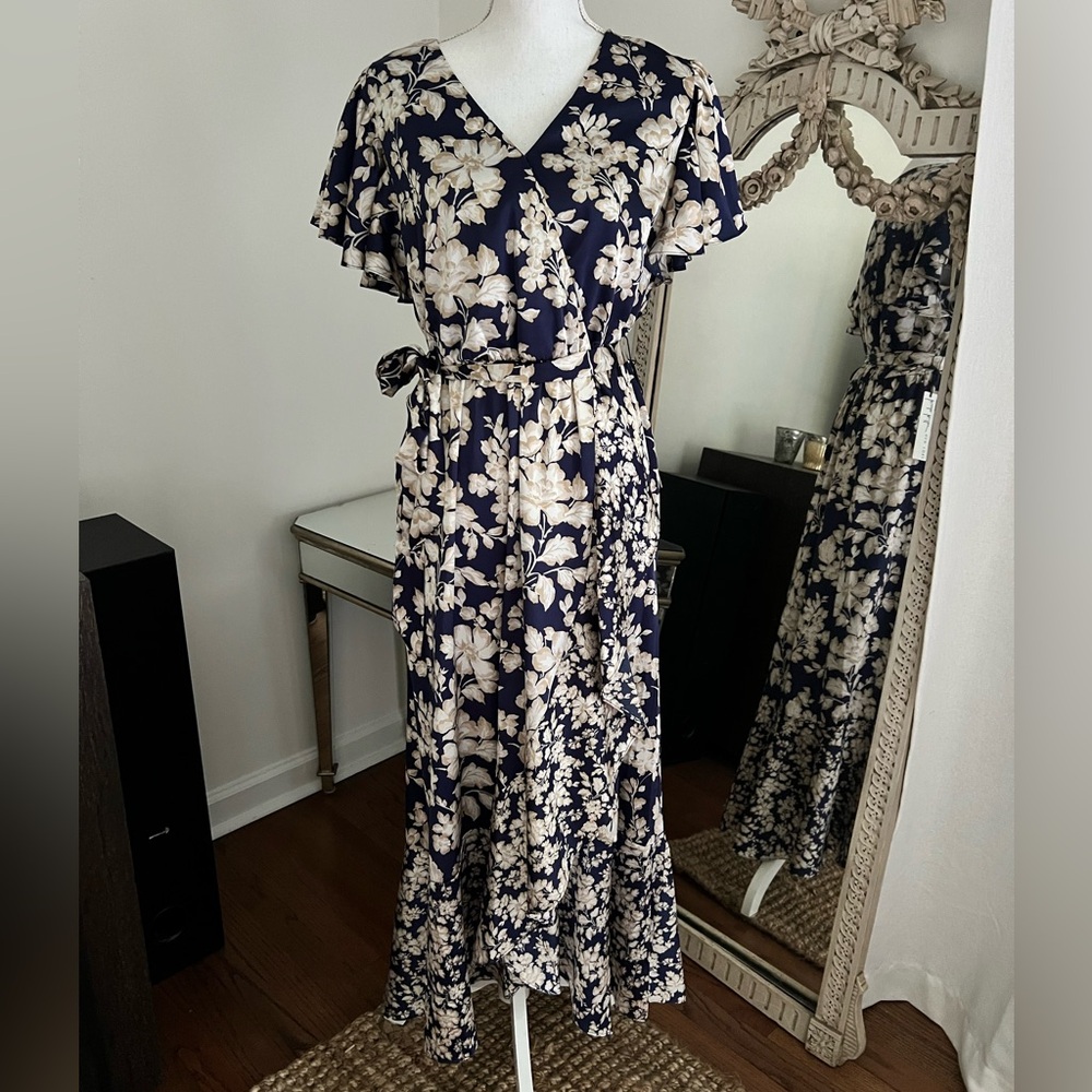 Women’s Nicole Miller Floral Satin Wrap Midi Dress - Picture 3 of 9